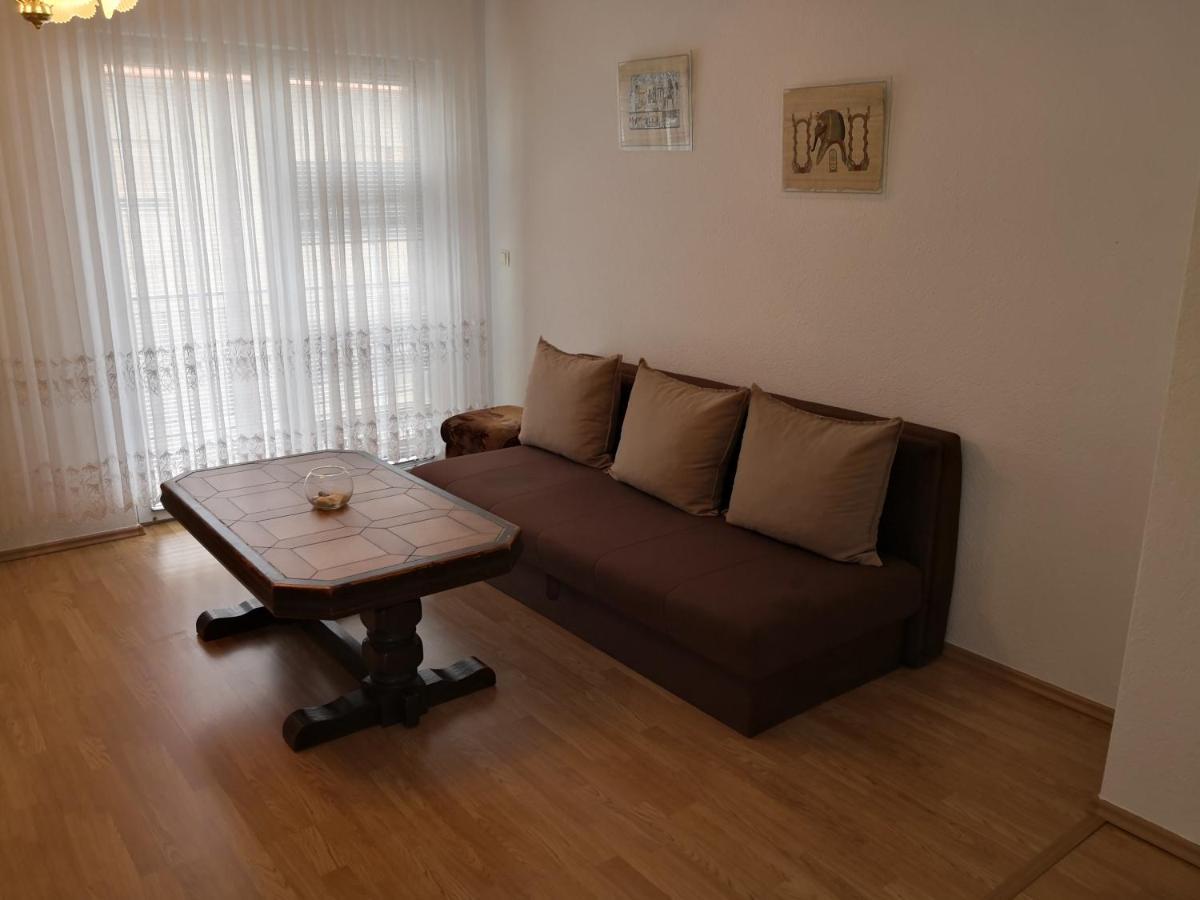 Ferienwohnung Apartman Sana Lux Sanski Most Exterior foto