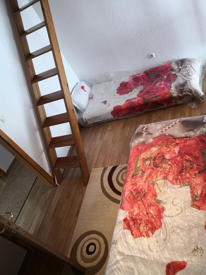 Ferienwohnung Apartman Sana Lux Sanski Most Exterior foto